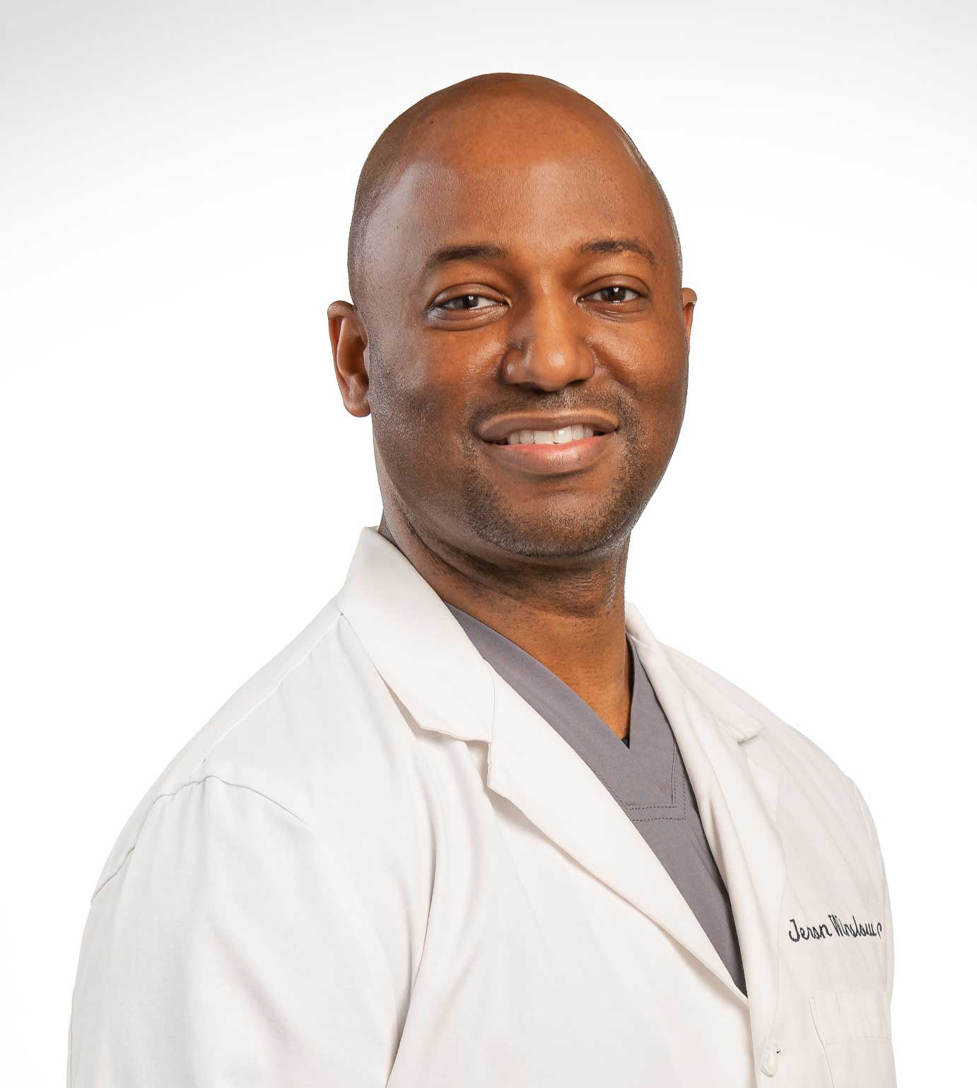 Dr.-Winslow-Headshot